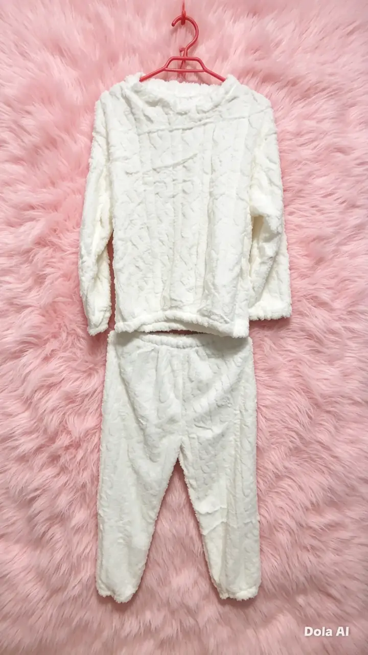 Pijama polar blanco