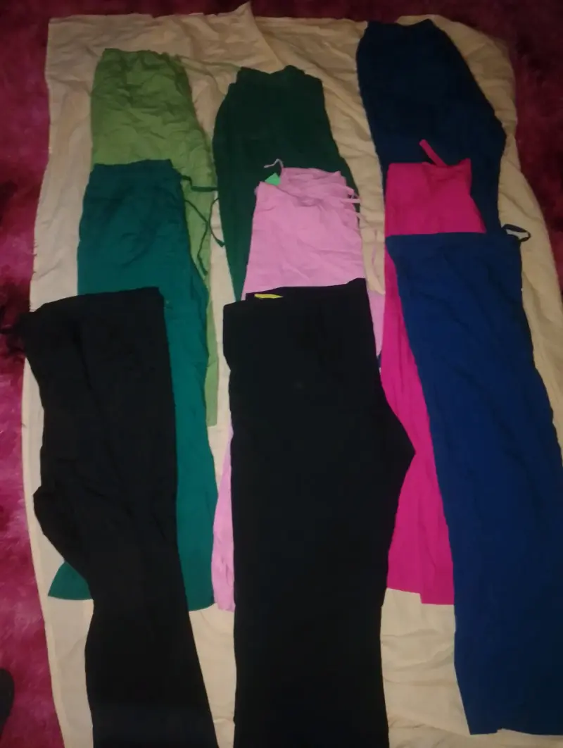 Pantalones clínicos  de varios colores - 4