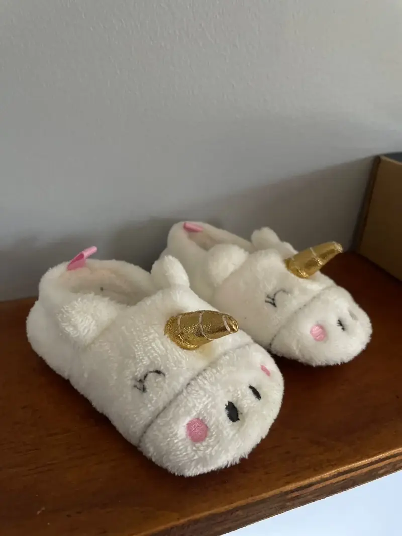 Pantuflas infantiles unicornio blancas