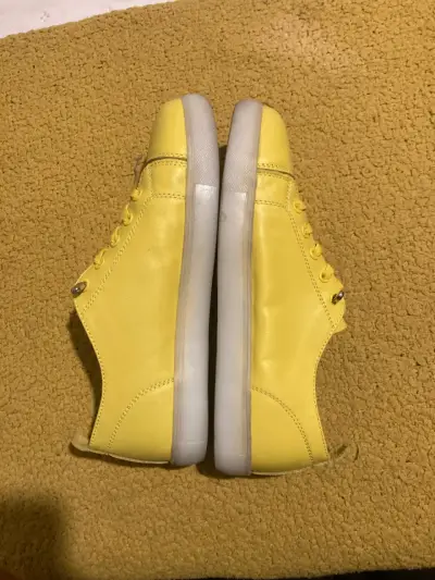 Zapatillas amarillas casuales - miniatura 2