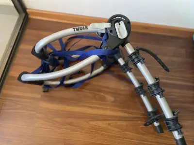 Portabicicletas marca Thule  excelente estado - miniatura 2