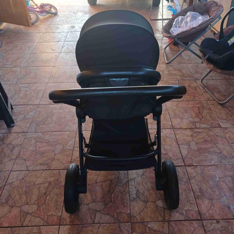 Coche de bebé Infanti negro - 4