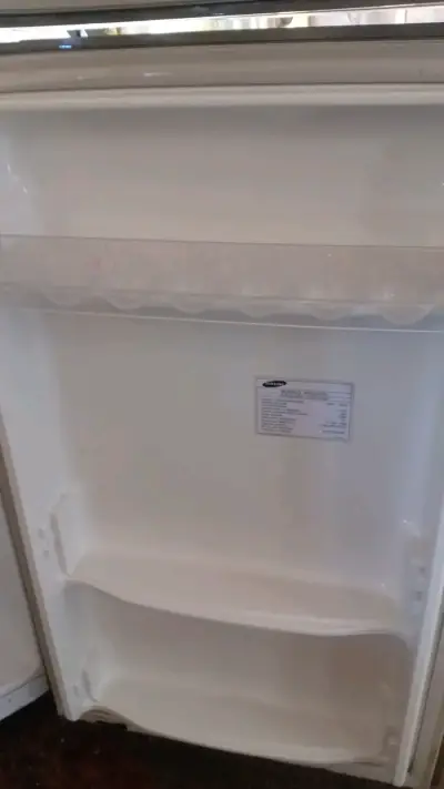 Refrigerador Samsung blanco usado - miniatura 1