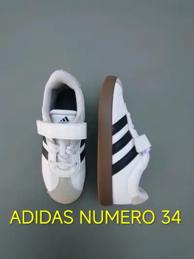Zapatillas Adidas blancas número 34 - miniatura 1