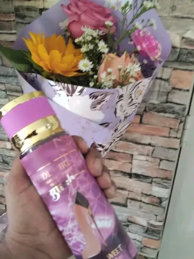 Body spray femenino floral - miniatura 1