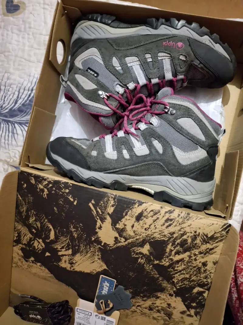 Botines lippi trekking gris y rosado