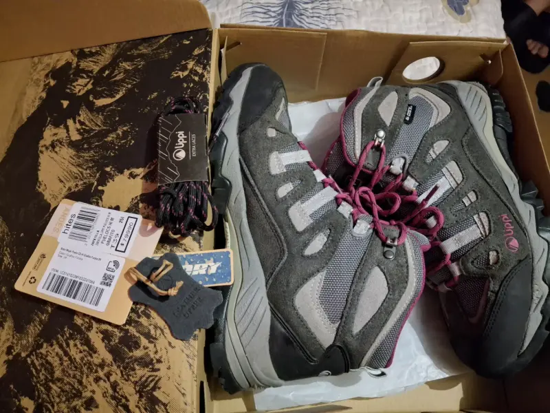 Botines lippi trekking gris y rosado - 3
