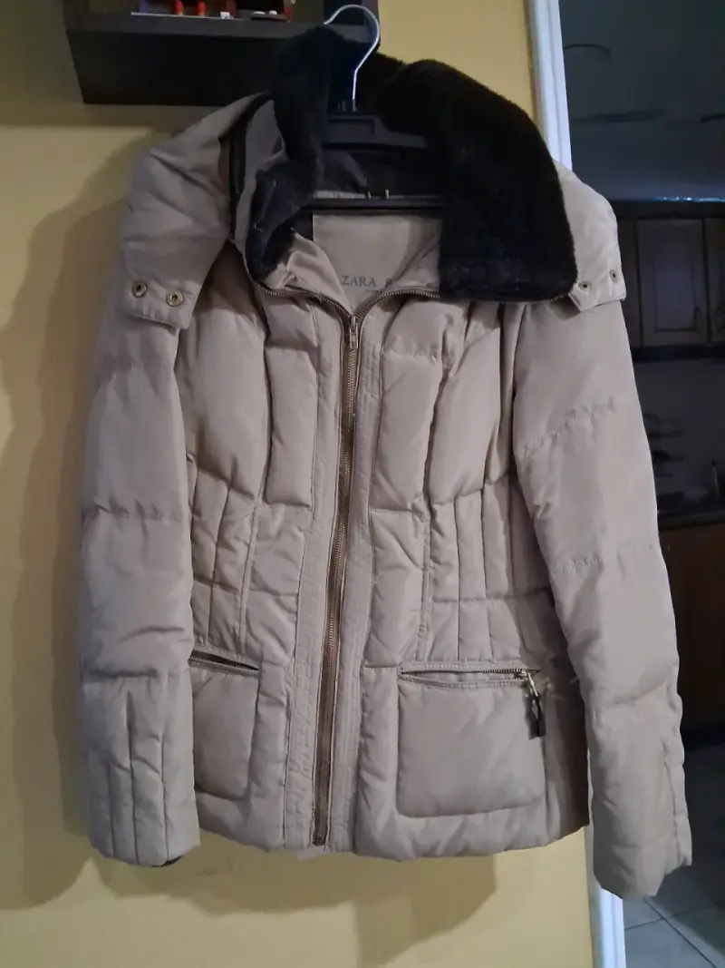 Chaqueta acolchada beige Zara - 1