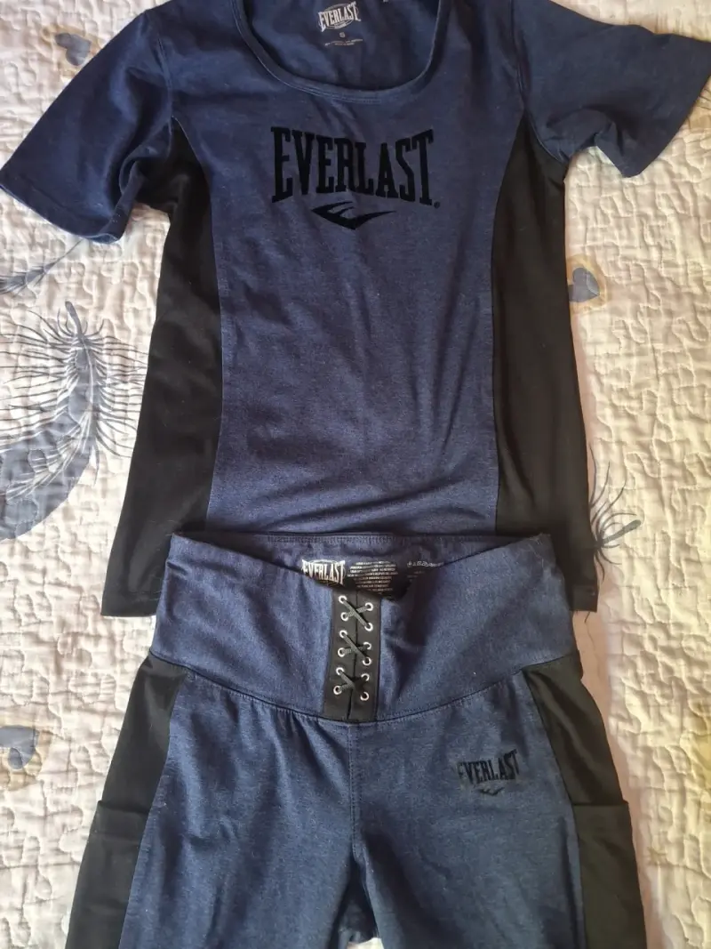 Conjunto deportivo Everlast azul