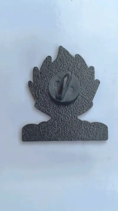 Pin dragón ball Vegeta - miniatura 2