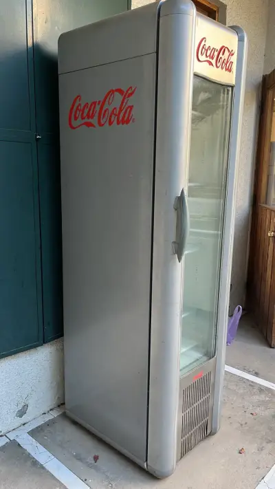 Refrigerador vitrina vertical - miniatura 2