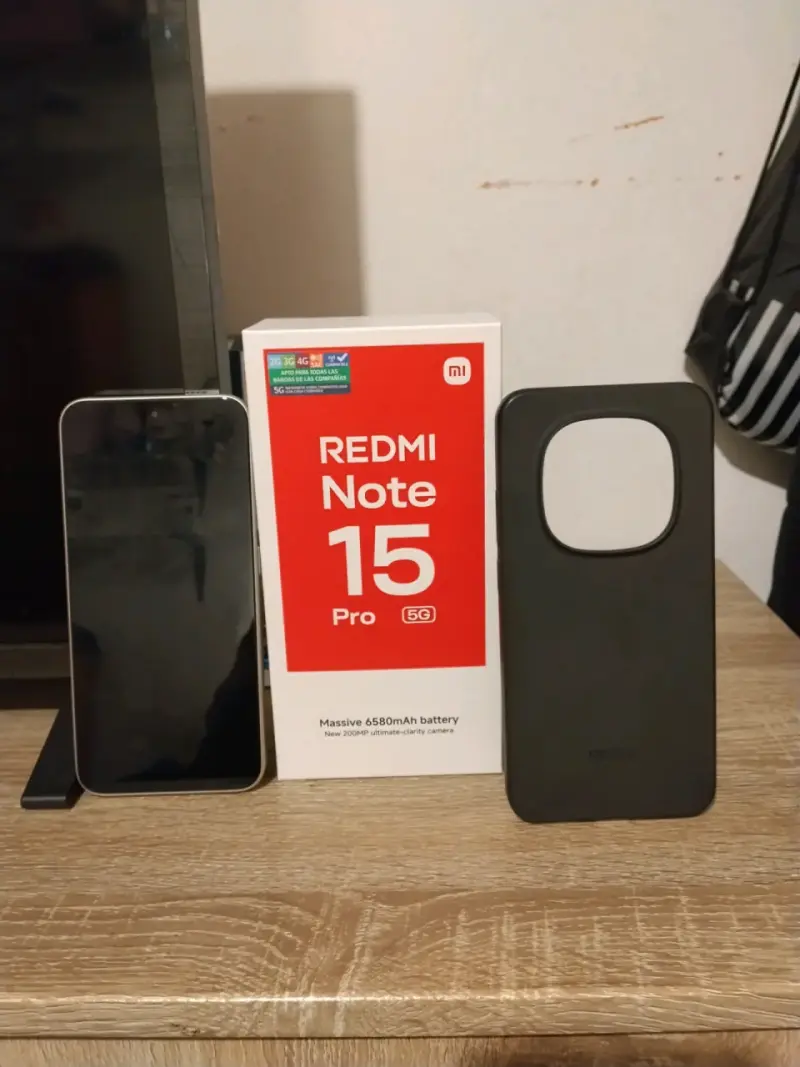 Redmi Note 15 Pro 5G con funda - 1