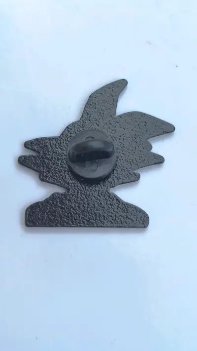 Pin dragón ball Goku - miniatura 2