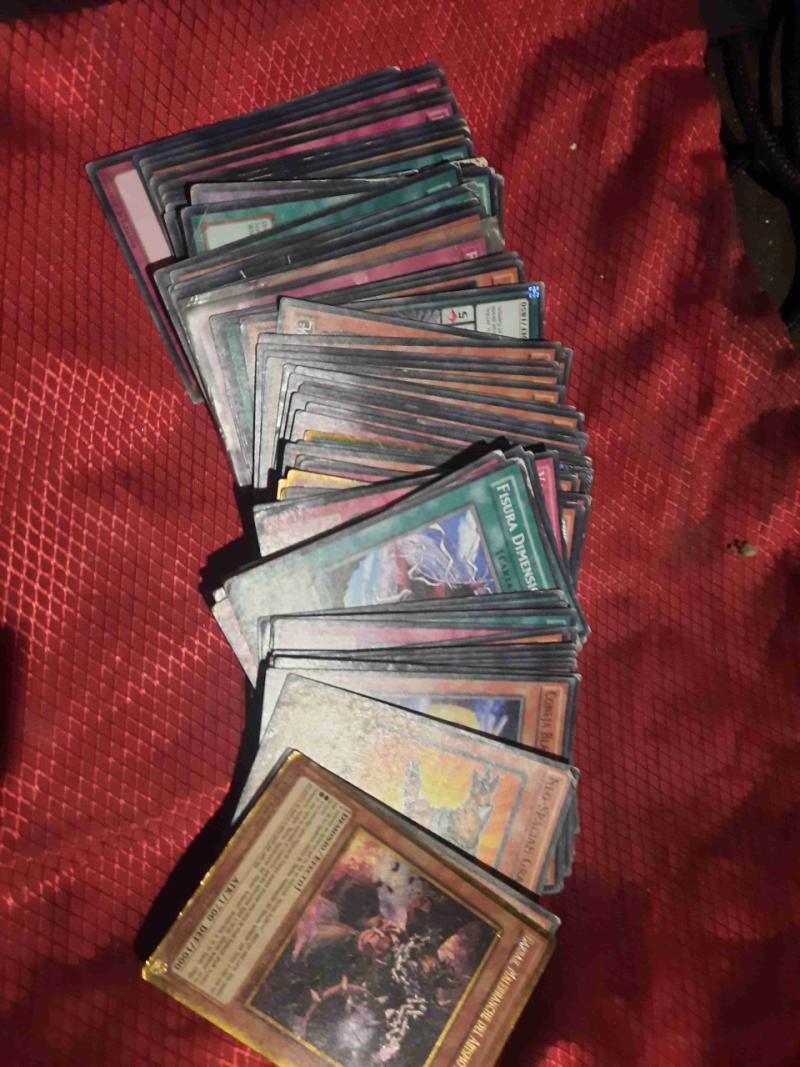 Lote de cartas coleccionables