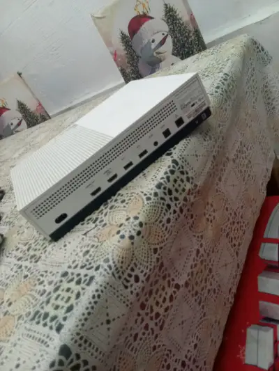 Consola Xbox One blanca usada - miniatura 5
