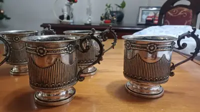 Set de 6 tazas de metal decorativas - miniatura 5