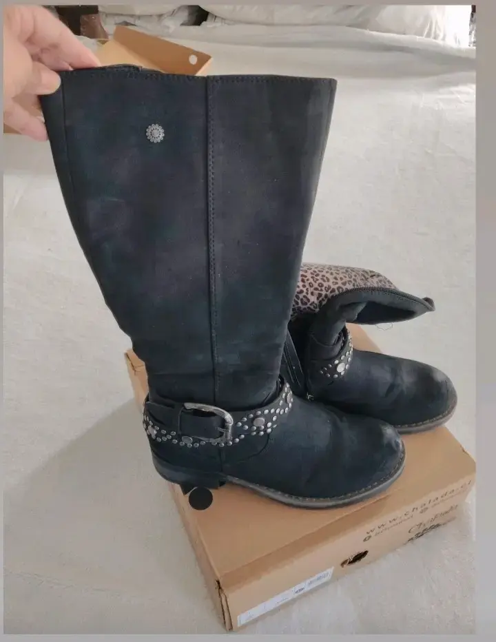 Botines Chalada negros con hebillas - 2