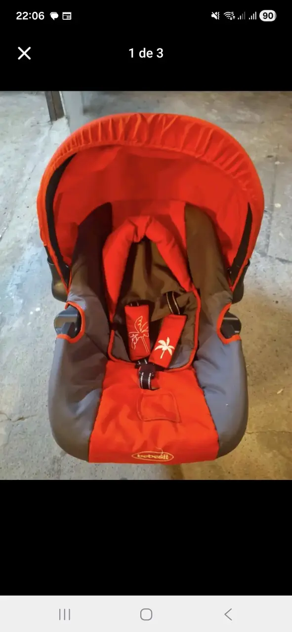 Silla de auto bebé roja - 1