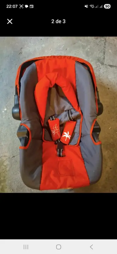 Silla de auto bebé roja - miniatura 3