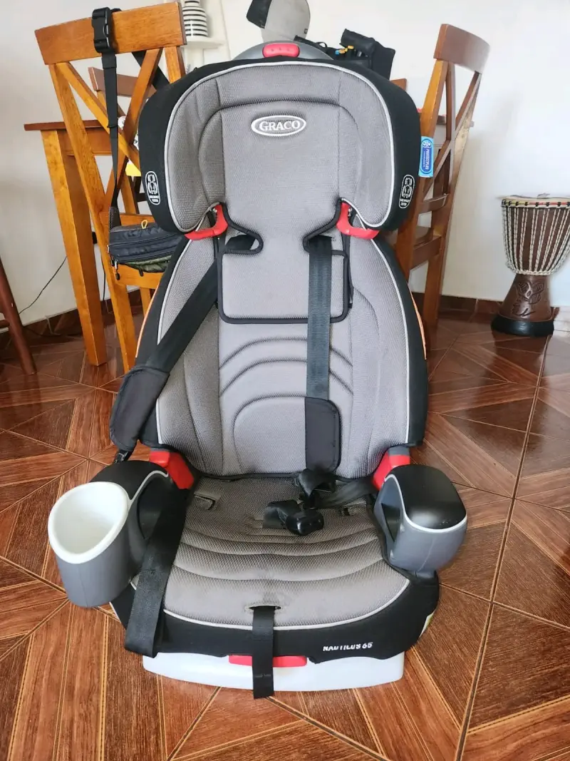 Silla de auto Graco gris - 1