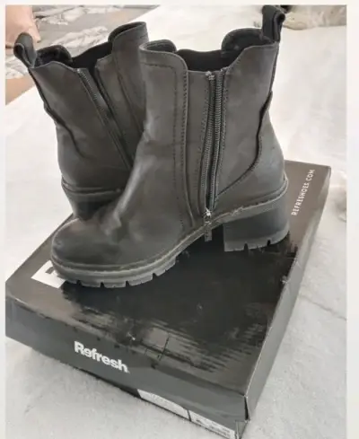 Botines Refresh negros talla 37 - miniatura 2