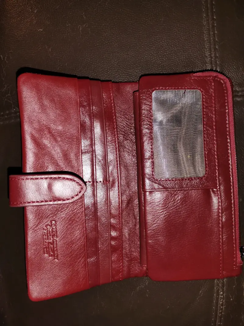 Billetera de cuero roja