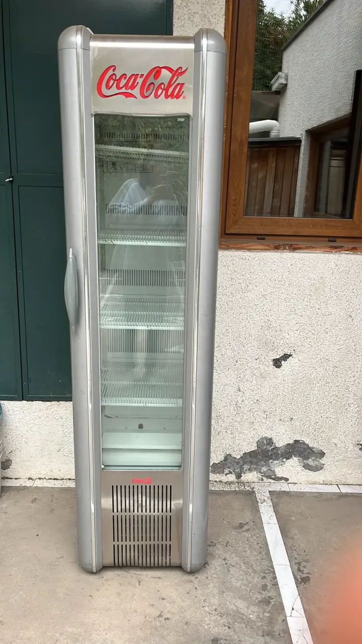 Refrigerador vitrina vertical - 4