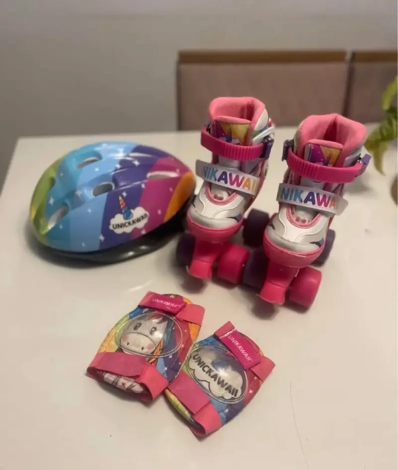 Set patines y casco UNICAWAI - 1