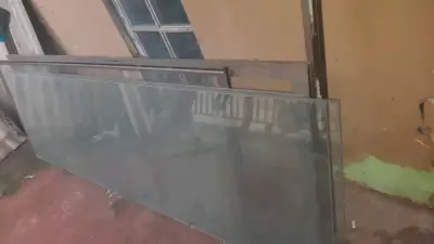 Ventanal de aluminio con vidrio doble cada hoja - miniatura 2