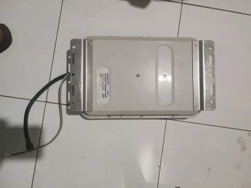 Sintonizador de antena Kenwood KAT-1 - 2
