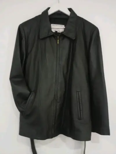 Chaqueta de cuero negra - miniatura 1