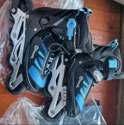 Patines en línea negros - miniatura 1