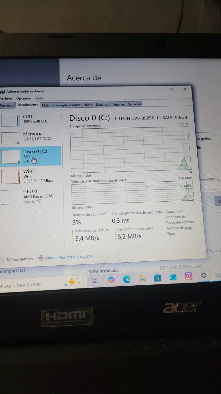 Laptop Acer con pantalla 15 Amd A9 - 4