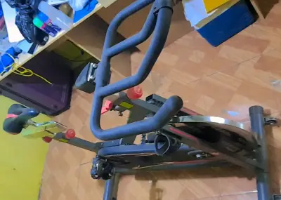 Bicicleta estática Beat - miniatura 2