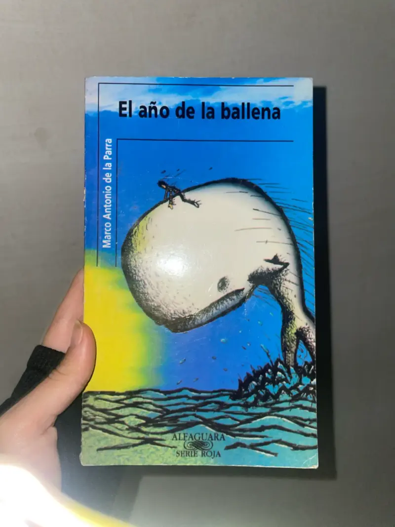 Libro 'El año de la ballena' - 1
