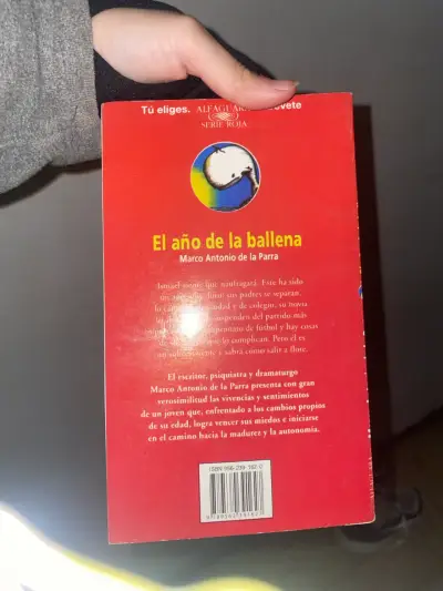 Libro 'El año de la ballena' - miniatura 4
