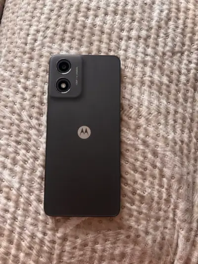 Smartphone Motorola E14 - miniatura 2