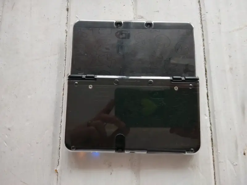 NEW NINTENDO 3DS Black edition - 3