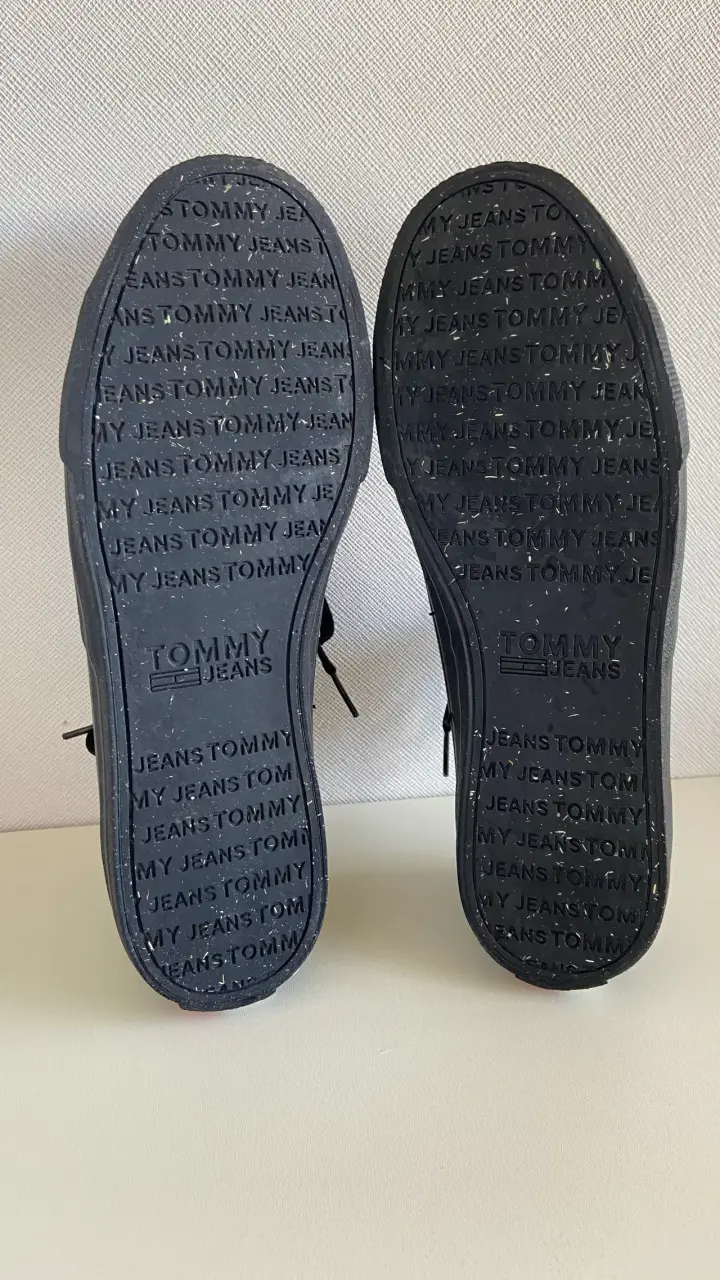 Zapatillas negras de cuero Tommy Hilfiguer 41 - 5