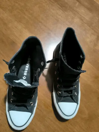 Zapatillas negras Converse - miniatura 3