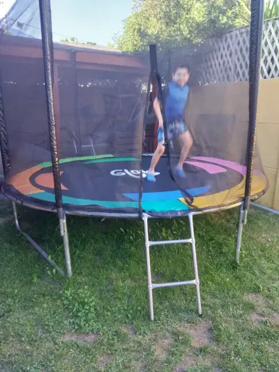 Trampolín con red de seguridad - miniatura 1