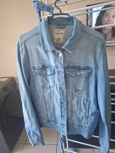 Chaqueta de mezclilla azul - miniatura 1