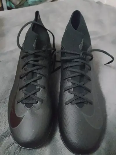 Zapatillas deportivas negras - miniatura 2