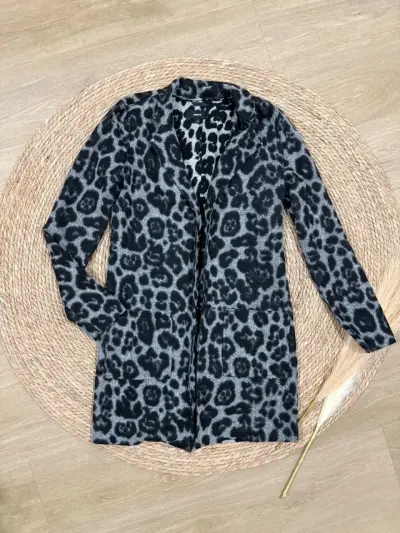 Abrigo animal print gris - miniatura 2