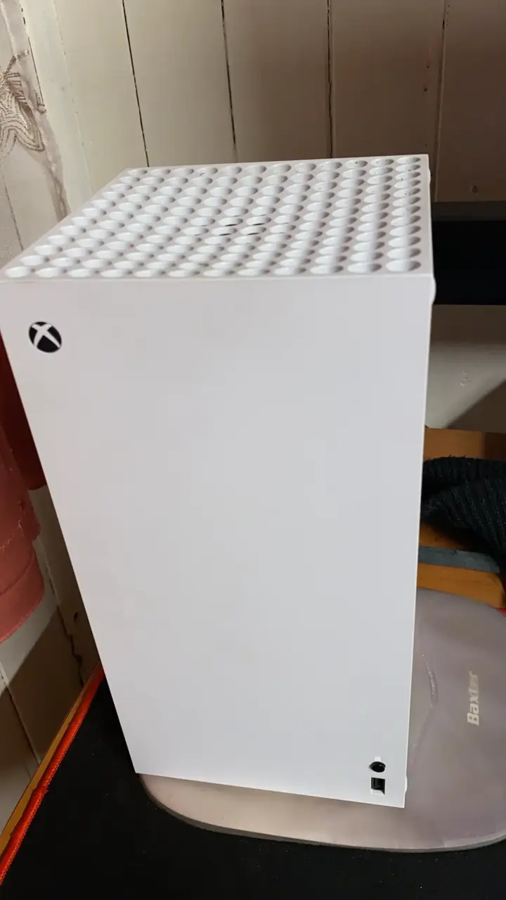 Consola Xbox Series X Digital + Monitor Gaming G27 - 2