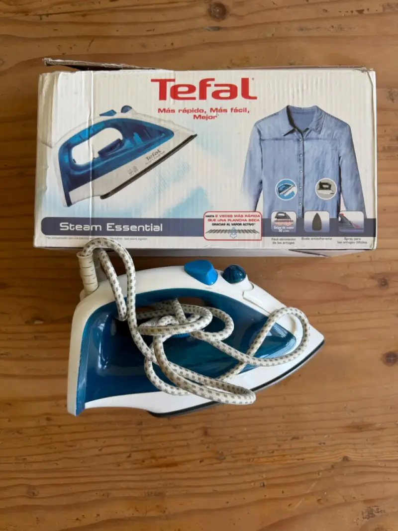 Plancha a vapor Tefal Steam Essential - 1
