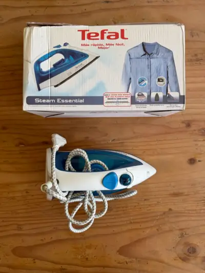 Plancha a vapor Tefal Steam Essential - miniatura 2