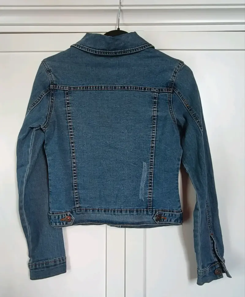Chaqueta de mezclilla con bordado - 2