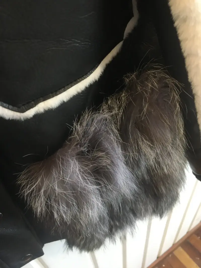 Chaqueta con detalles de piel - 3