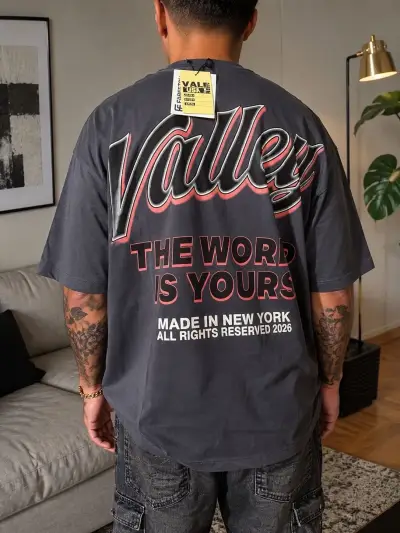 Polera Valley con diseño urbano - miniatura 2